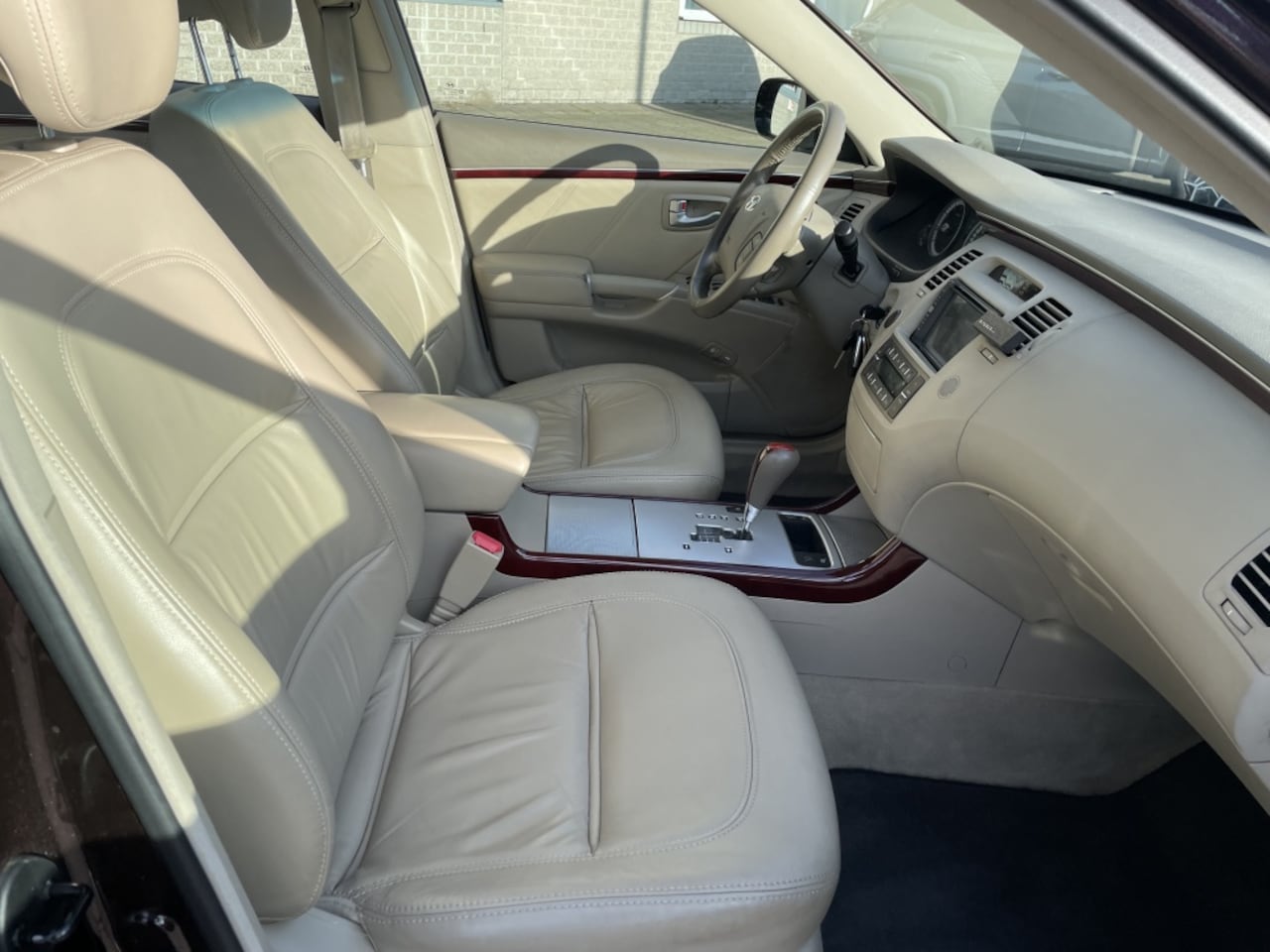 Hyundai Grandeur - 3.3i V6 Style AUTOMAAT*RIJKLAARPRIJS*