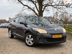 Renault Mégane - 1.6 Dynamique | Navi + Cruise + Clima Nu € 2.975,