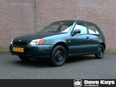 Toyota Starlet - 1.3-16V XLi