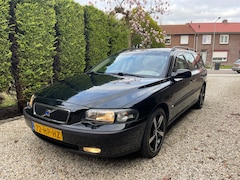 Volvo V70 - 2.4 T Comfort Line 200pk Youngtimer