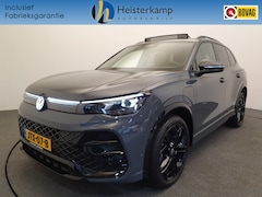 Volkswagen Tiguan - 1.5 eHybrid 272pk DSG/AUT R-Line Wegklapbare trekhaak, Panoramadak, Harman/Kardon, Leder