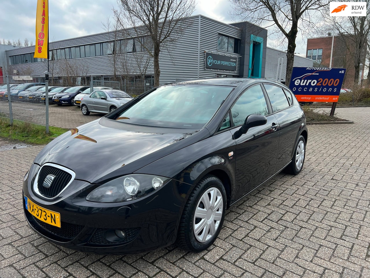 SEAT Leon - 1.8 TFSI Stylance - AIRCO - NIEUWE JAAR APK - 160pk ! - AutoWereld.nl