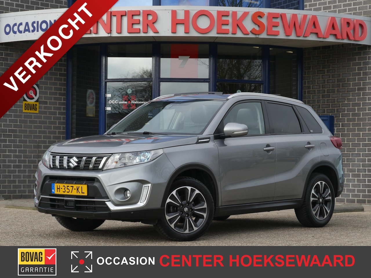 Suzuki Vitara - 1.0 Boosterjet Style | Panoramadak | Camera | Dodehoek | - AutoWereld.nl