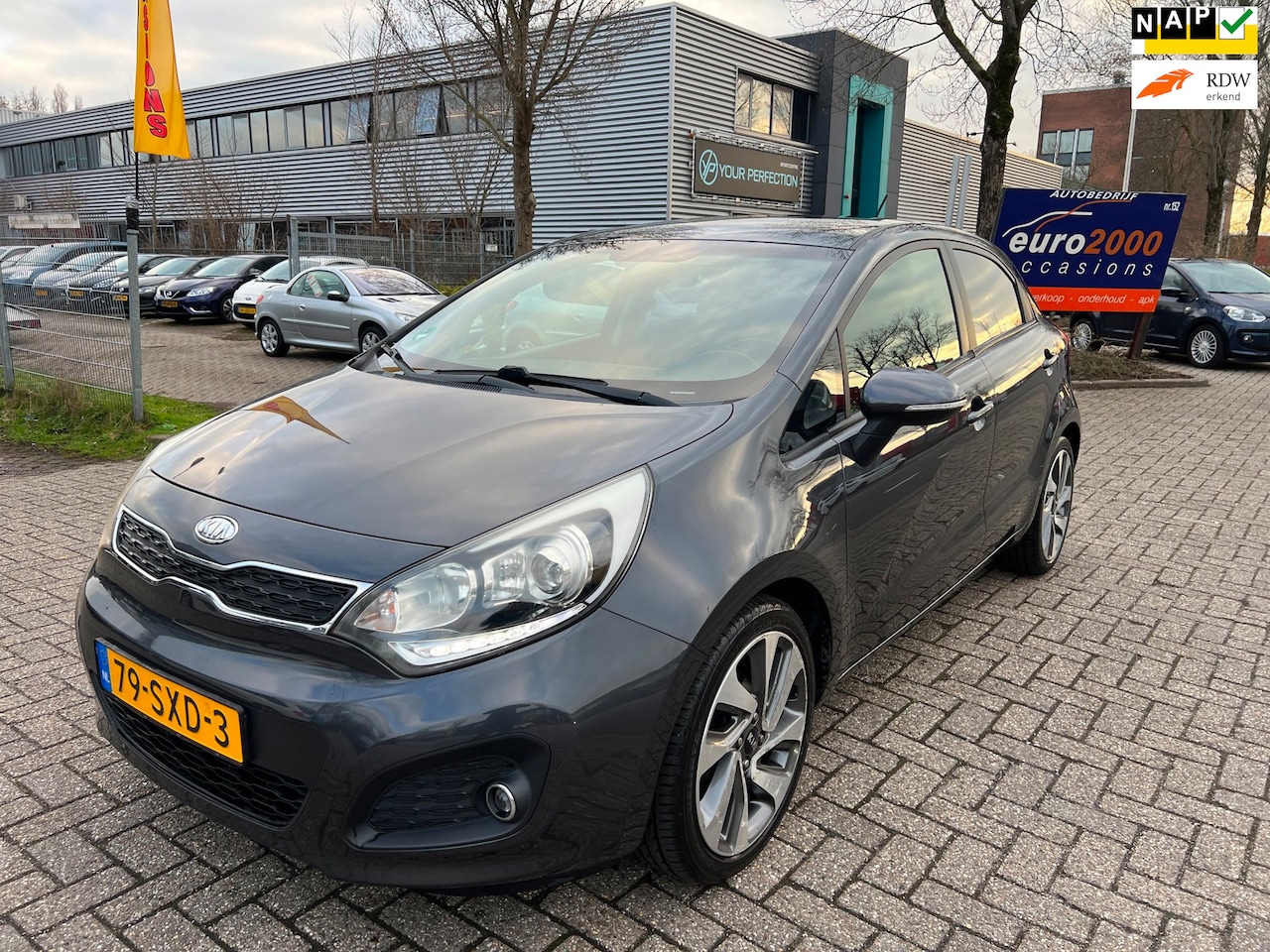 Kia Rio - 1.2 CVVT Super Pack - KEYLESS - KEURIGE STAAT - NAP ! - AutoWereld.nl
