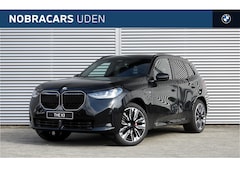 BMW X3 - 30e xDrive M Sport Automaat / Panoramadak / Sportstoelen / Trekhaak / Adaptieve LED / Park