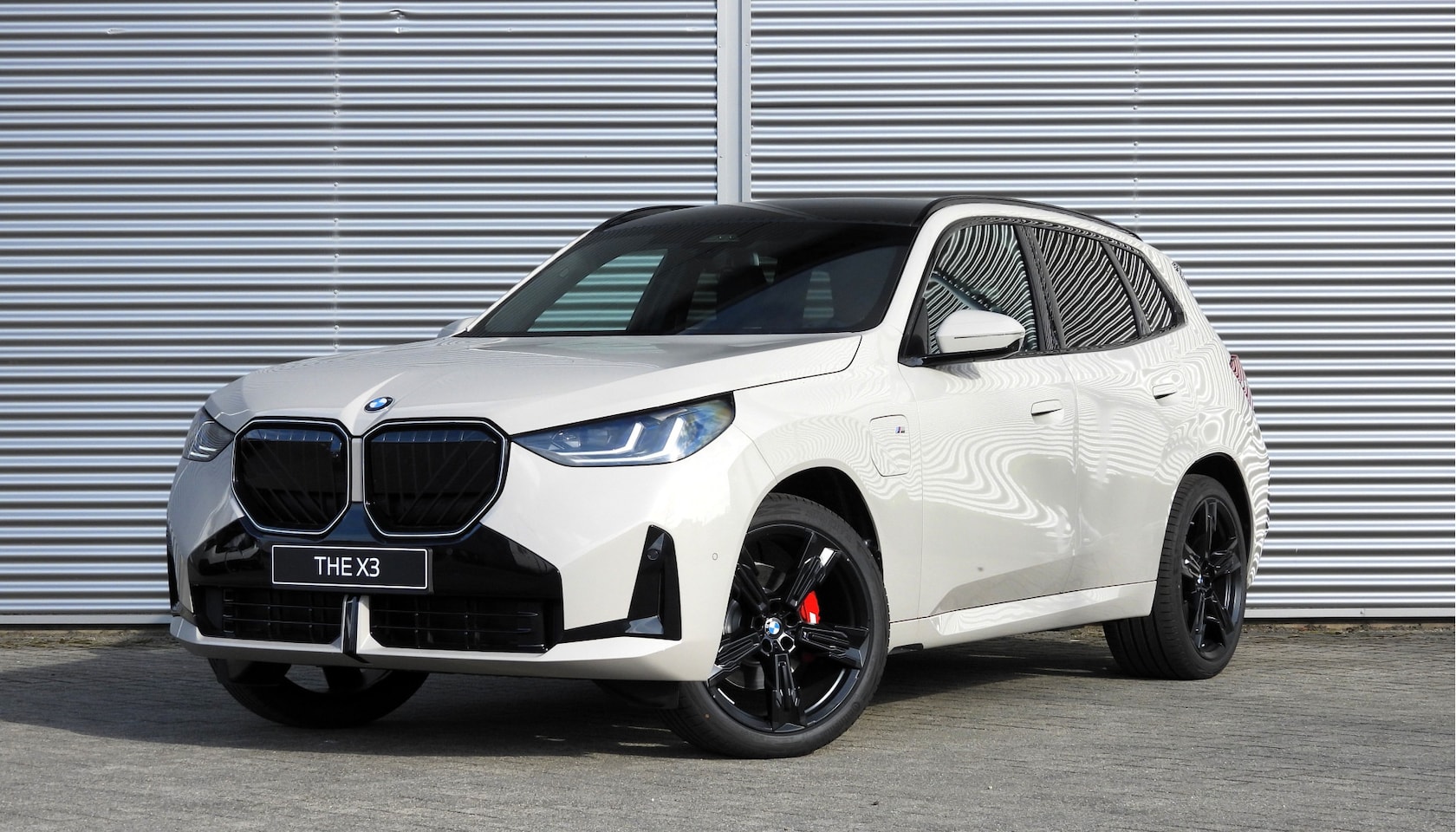 BMW X3 - 30e xDrive M Sport Automaat / Panoramadak / Trekhaak / Sportstoelen / Adaptieve LED / Stoe - AutoWereld.nl