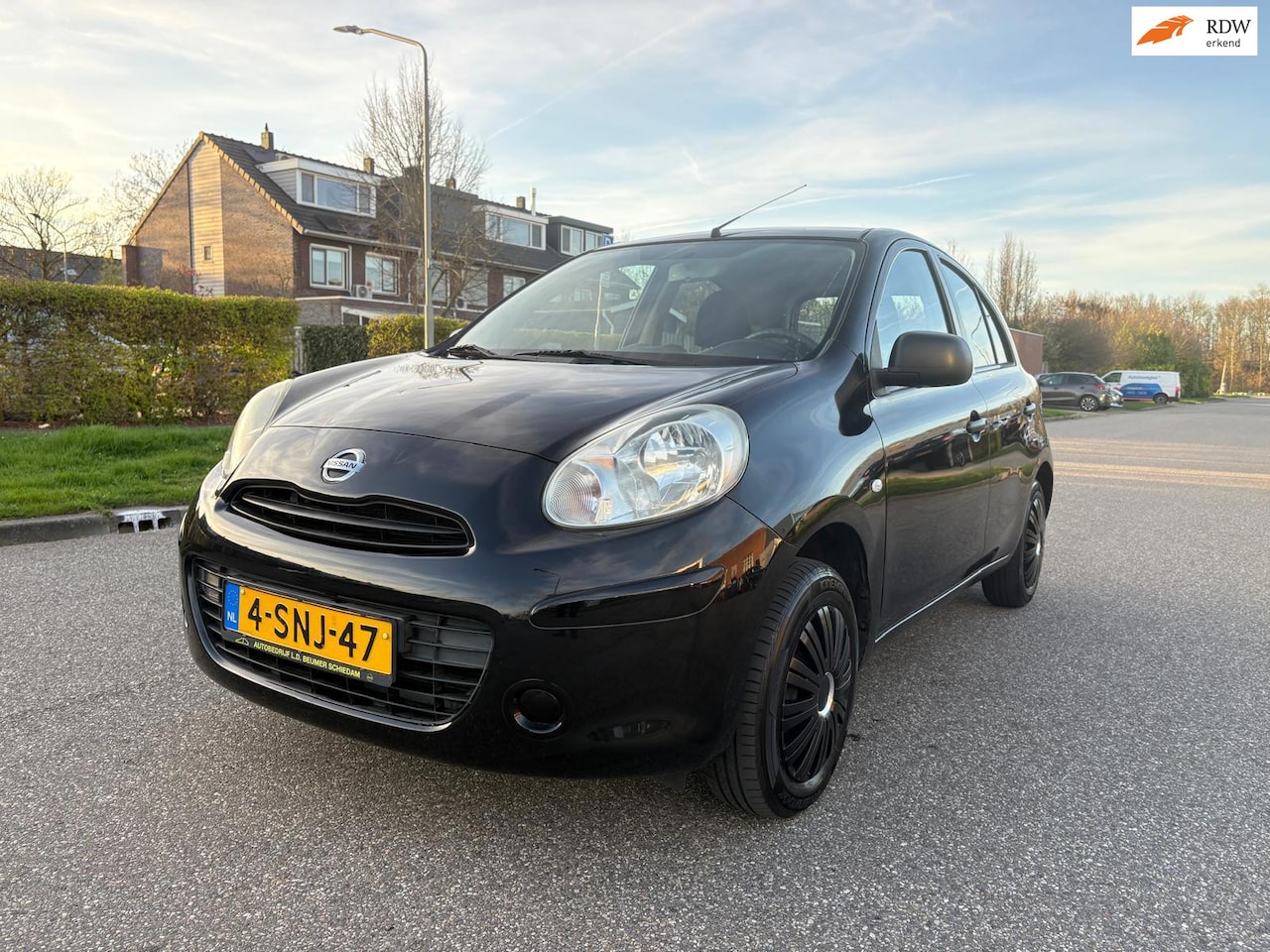 Nissan Micra - 1.2 Visia Pack 1E eigenaar* Airco* New APK* Dealer onderhouden - AutoWereld.nl