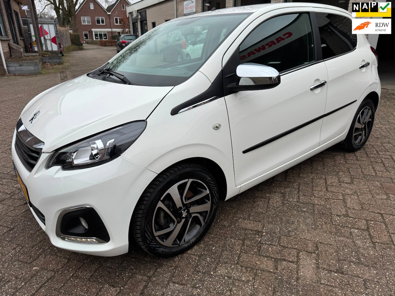 Peugeot 108 - 1.0 e-VTi Allure AIRCO LM VELGEN ORG 91124 KM NAP VOLLEDIG DEALER ONDERHOUDEN GEHAD NW APK - AutoWereld.nl