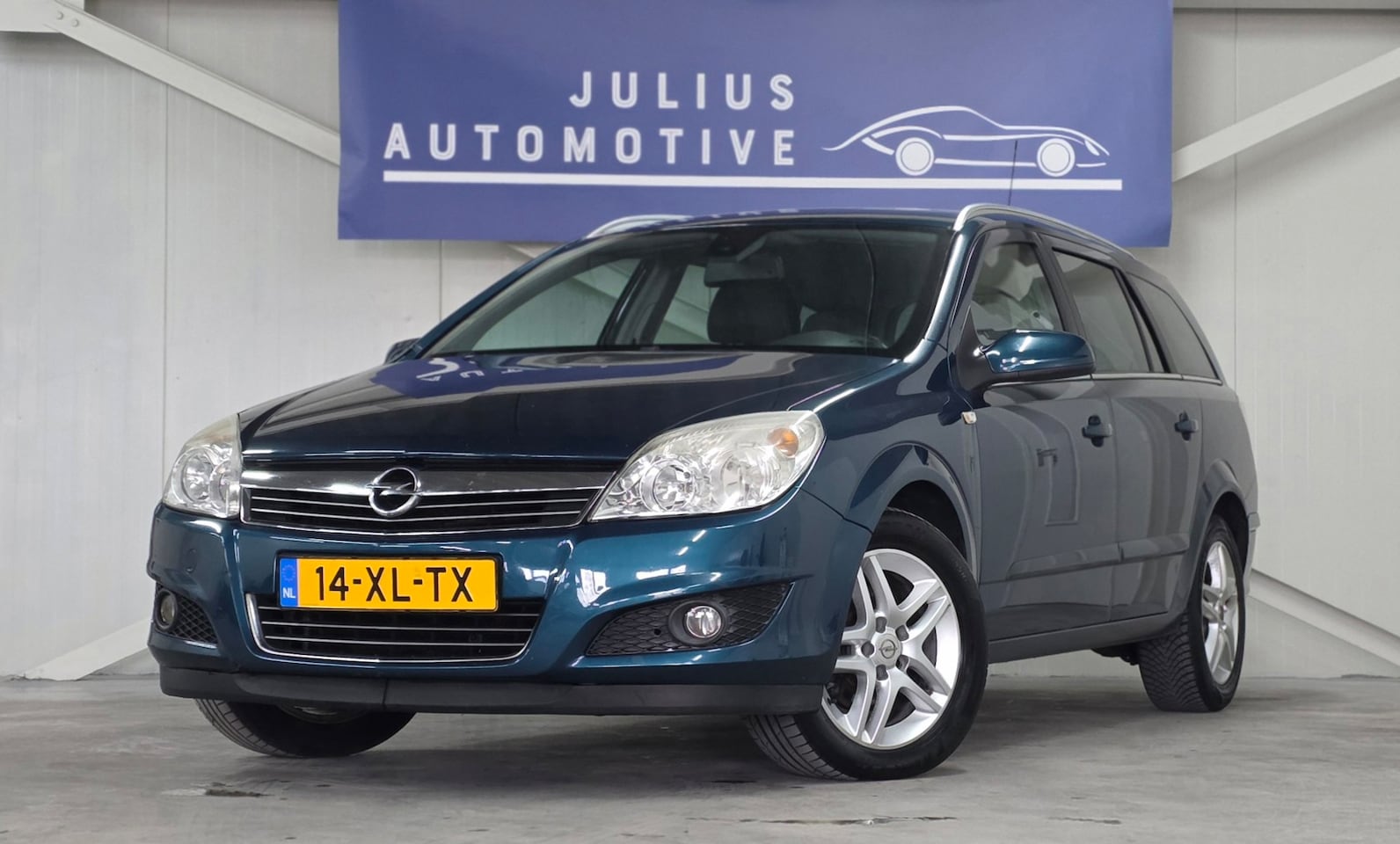 Opel Astra Wagon - 1.6 Cosmo Keyless Airco Cruise Nieuwe APK Garantie Mooi! - AutoWereld.nl
