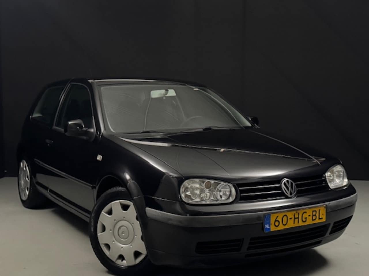 Volkswagen Golf - 1.6 Trendline *AUTOMAAT* AC* - AutoWereld.nl