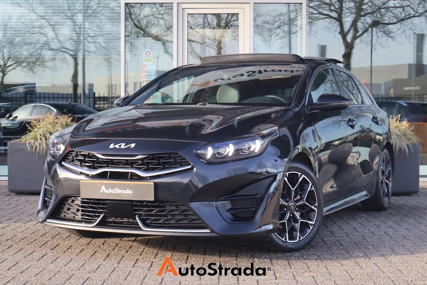 Kia Pro cee'd - 1.5 GT-Line T-GDi 160pk | ACC | Pano | Camera | Keyless | Stoelverwarming | Navi | Carplay - AutoWereld.nl