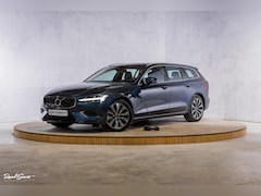 Volvo V60 - 2.0 T6 Plug-in hybrid AWD Plus Bright | Long range | Zwenkbare trekhaak | Harman Kardon |