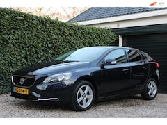 Volvo V40 - 2.0 D2 Momentum Business