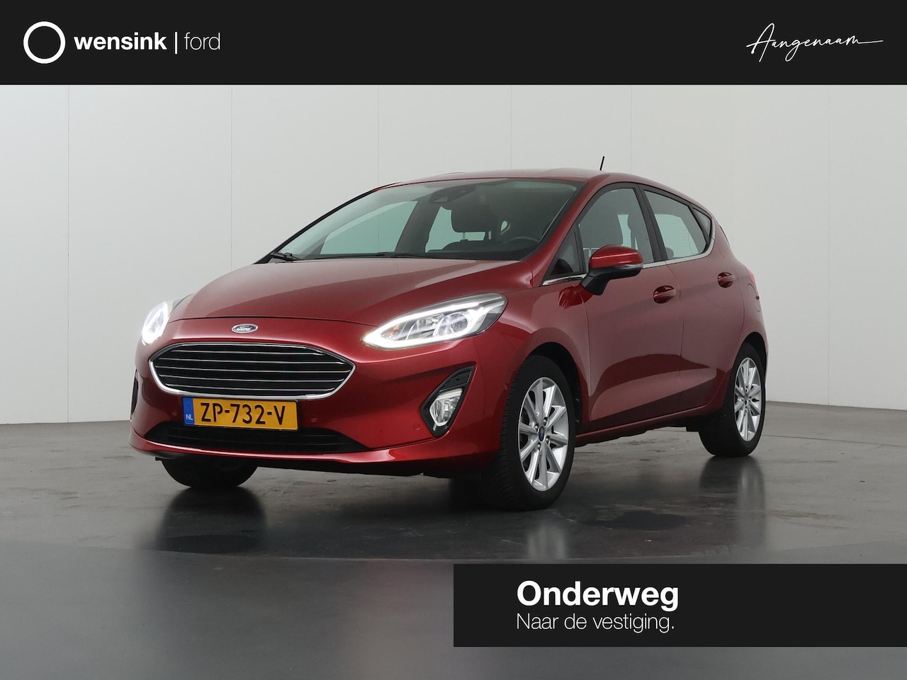 Ford Fiesta - 1.0 EcoBoost Titanium | Trekhaak | Winterpakket | Parkeercamera | Navigatie | DAB | Climat - AutoWereld.nl