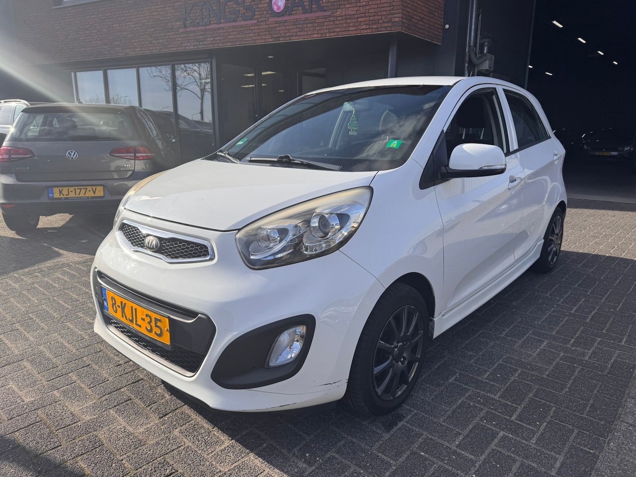Kia Picanto - 1.2 CVVT ISG Plus Pack 5DRS AIRCO LMV NIEUWE APK ORIG NL NAP - AutoWereld.nl