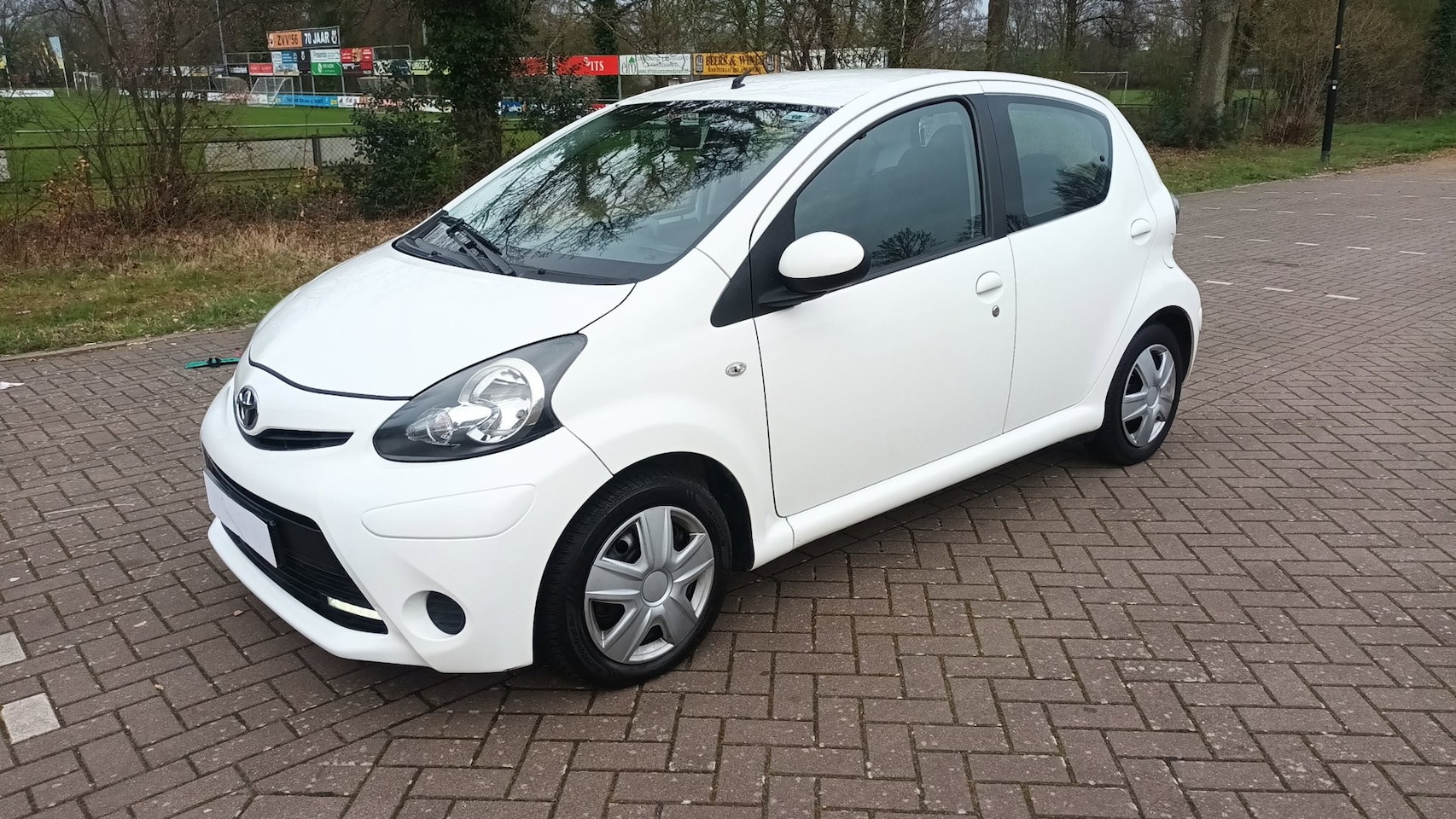 Toyota Aygo - 1.0 VVT Airco / Navi - AutoWereld.nl