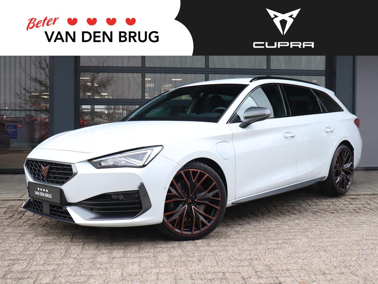 CUPRA Leon Sportstourer - 1.4 e-Hybrid VZ 245PK | Trekhaak | Elek. Stoel | Stuur- & Stoelverwarming | Full Led | App - AutoWereld.nl