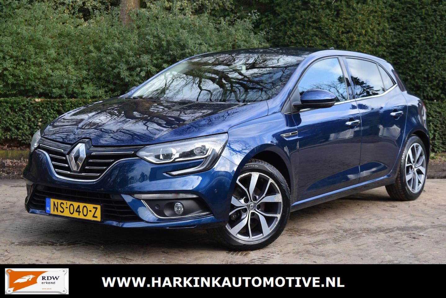 Renault Mégane - 1.2 TCe Bose | Massage | Camera | Startknop - AutoWereld.nl