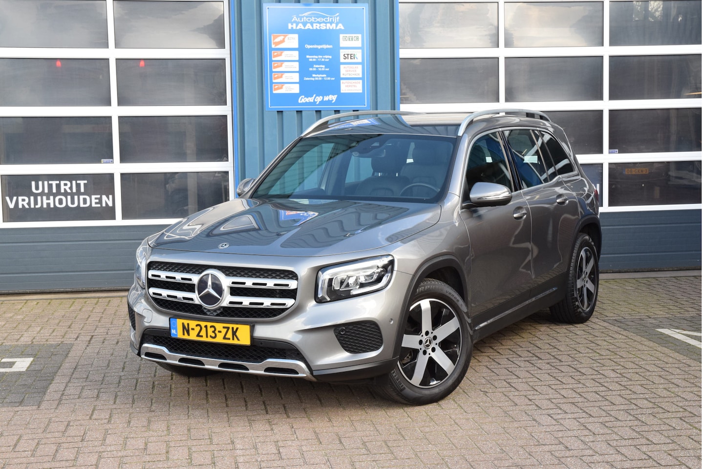 Mercedes-Benz GLB - 200 Business Solution Automaat Navi - AutoWereld.nl