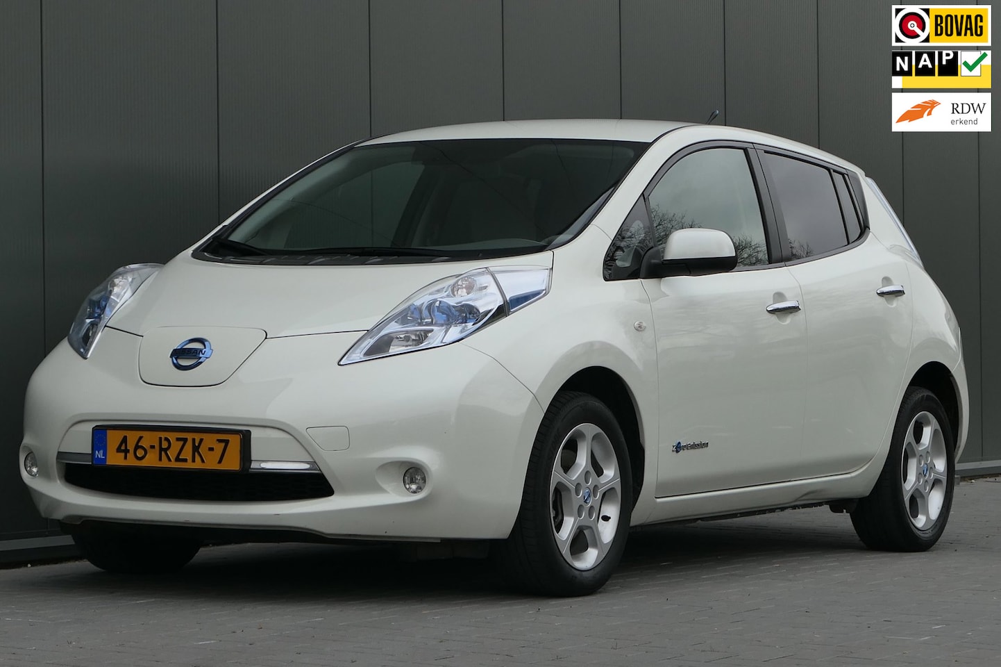 Nissan LEAF - Base 24 kWh NAP Camera Navigatie Cruise - AutoWereld.nl