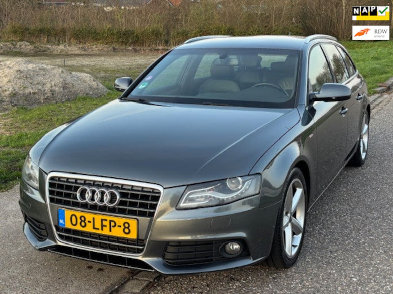 Audi A4 Avant - 2.0 TFSI S edition Automaat ECC Audio/Navi LMV 18" Leder/Alcantara Sportstoelen Bi-Xenon D - AutoWereld.nl