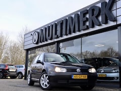 Volkswagen Golf - 1.6-16V