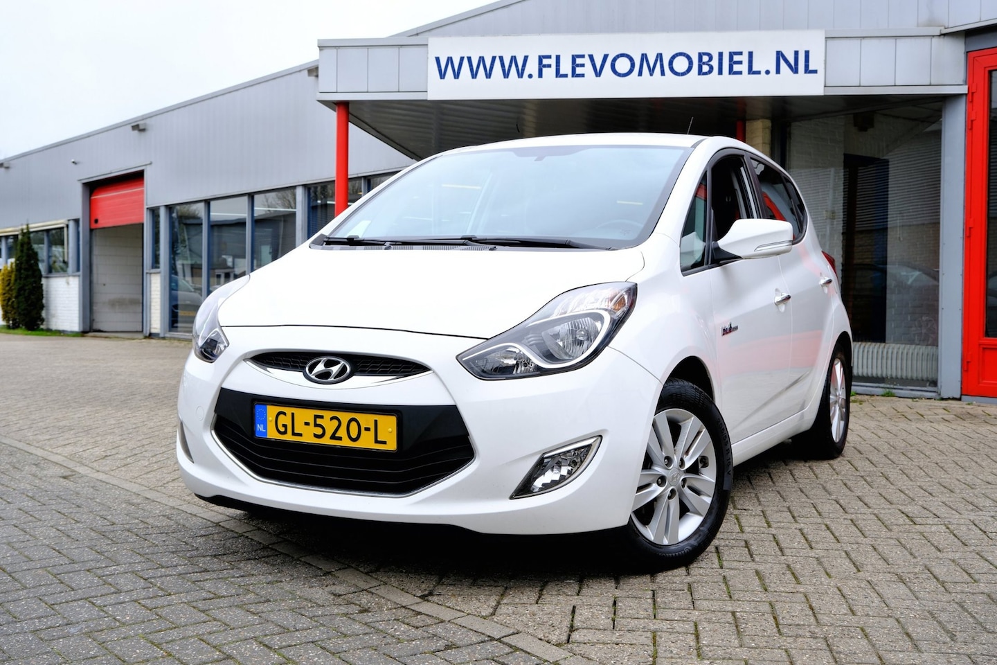 Hyundai ix20 - 1.4i Go! Navi|Cam|LMV - AutoWereld.nl