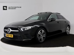Mercedes-Benz A-klasse - 180 Business Solution Luxury (PANORAMADAK, SFEERVERLICHTING, STOELVERWARMING, CAMERA)