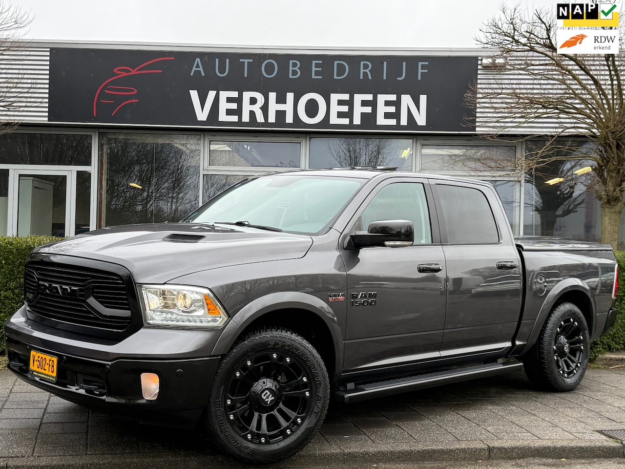 Dodge Ram 1500 - 5.7 V8 Quad Cab 6'4 -PANORAMADAK - ZWART LEDER - LAMARIE - STOEL VERW / VERKOEL - STUUR VE - AutoWereld.nl