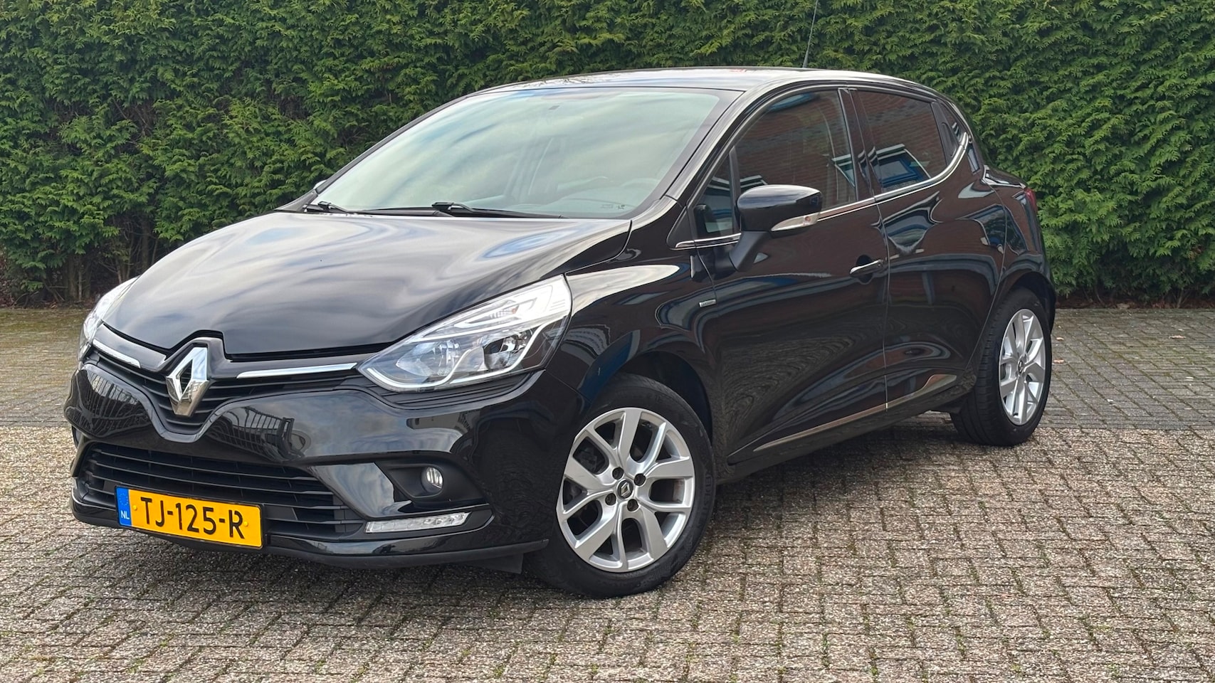 Renault Clio - 0.9 TCe Limited 0.9 TCe Limited, Nap, Navi, Airco, Nwe Apk, Pdc, Elek pkt - AutoWereld.nl