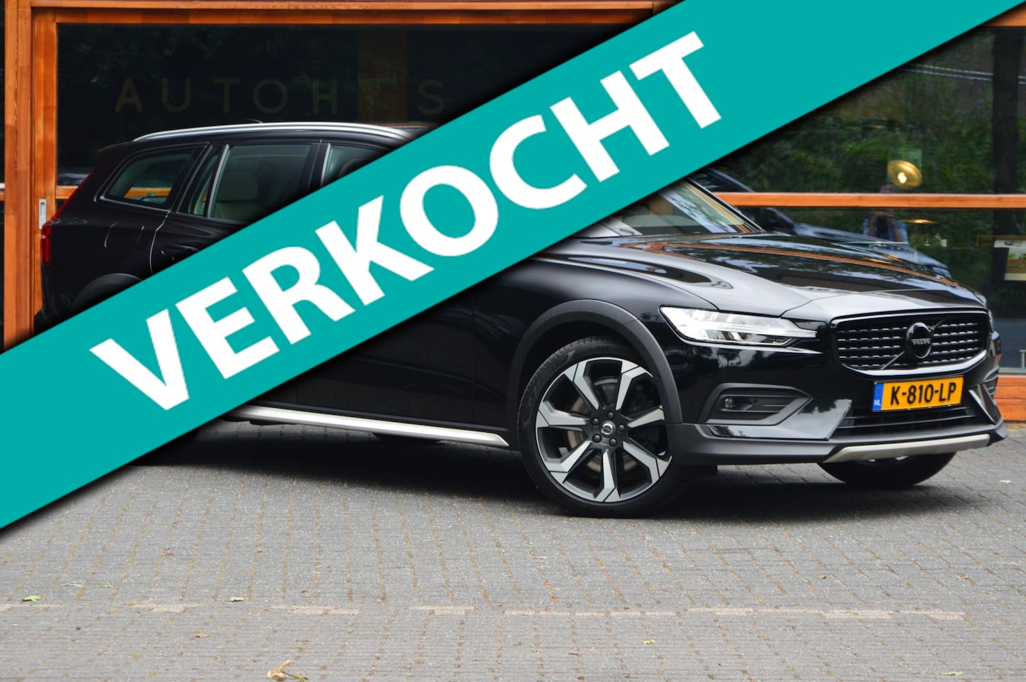 Volvo V60 Cross Country - B5 AWD | Pilot-Assist | BLIS | Stoel + Stuur Verwarmd | Camera | Dealer onderhouden | - AutoWereld.nl