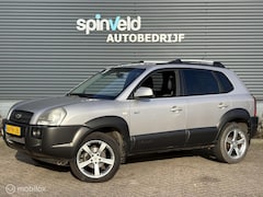 Hyundai Tucson - 2.7i V6 4WD Style - Automaat - Climate - Nap