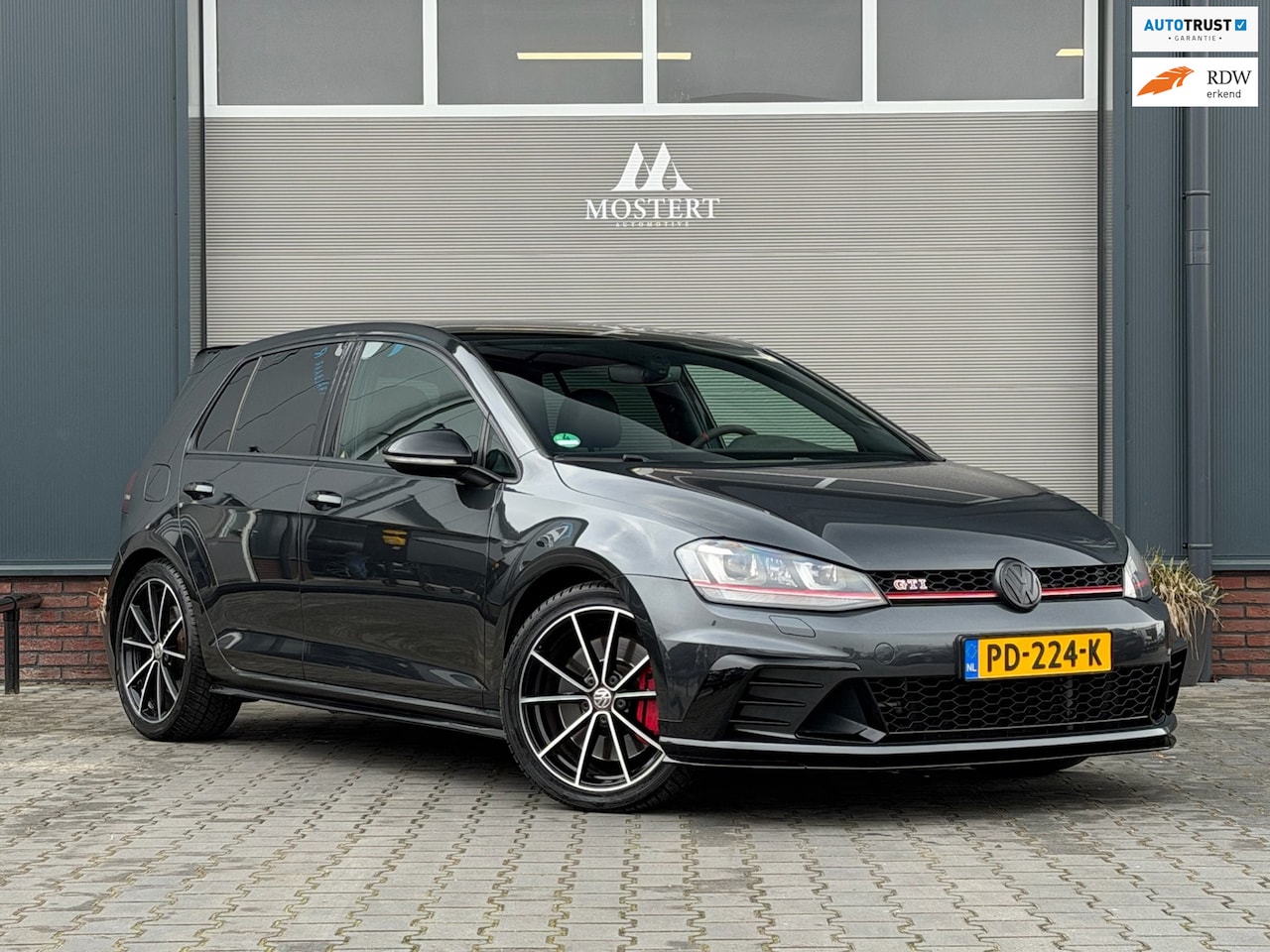 Volkswagen Golf - 2.0 TSI/265pk GTI Clubsport|2016|Automaat|Leder|Stoelverw.|Apple-carplay|Navi|PDC|18"LMV - AutoWereld.nl