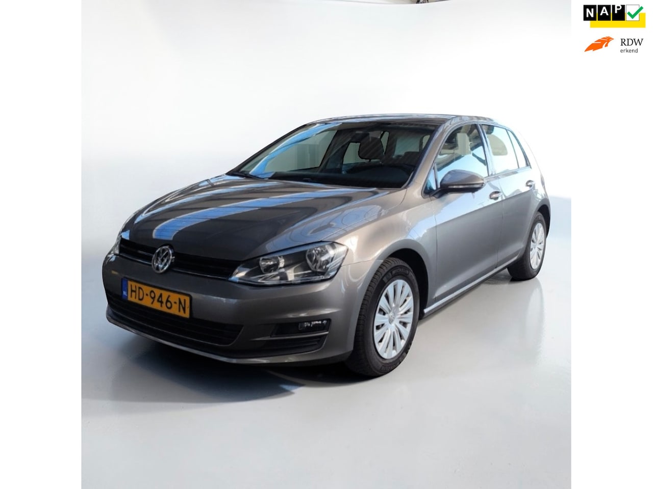 Volkswagen Golf - 1.6 TDI 1e eigenaar en dealer onderhouden - AutoWereld.nl