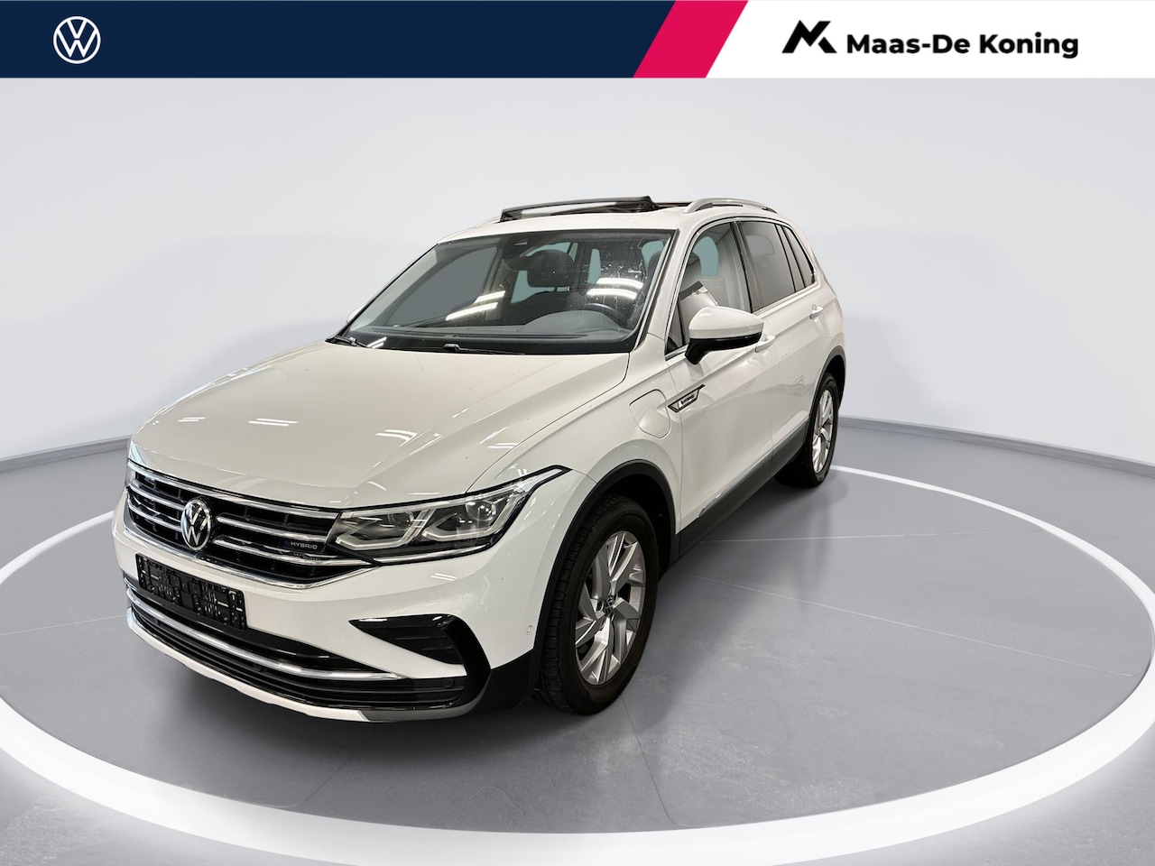 Volkswagen Tiguan - 1.4 TSI 245pk DSG eHybrid Elegance · Panoramadak · Camera · Apple/Android Car Play · Dodeh - AutoWereld.nl