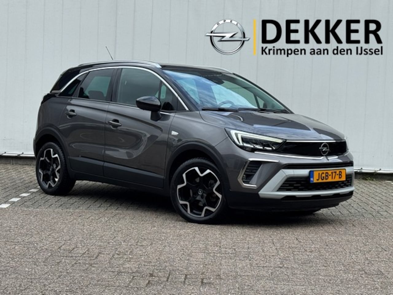 Opel Crossland - 1.2 Turbo Ultimate met Navi/Camera, AGR met Alcantara, 17inch - AutoWereld.nl