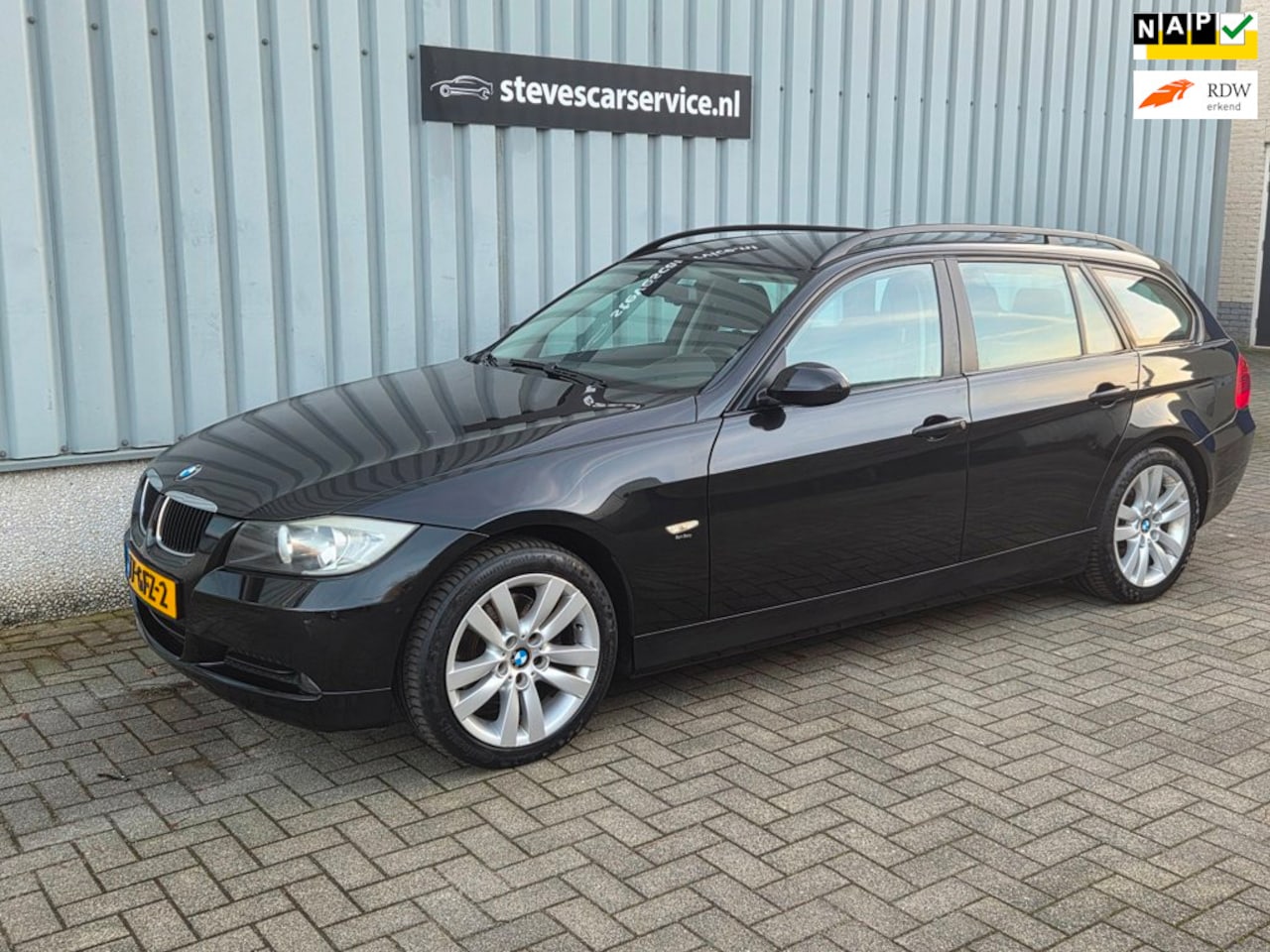 BMW 3-serie Touring - 320i Executive 320i Executive - AutoWereld.nl