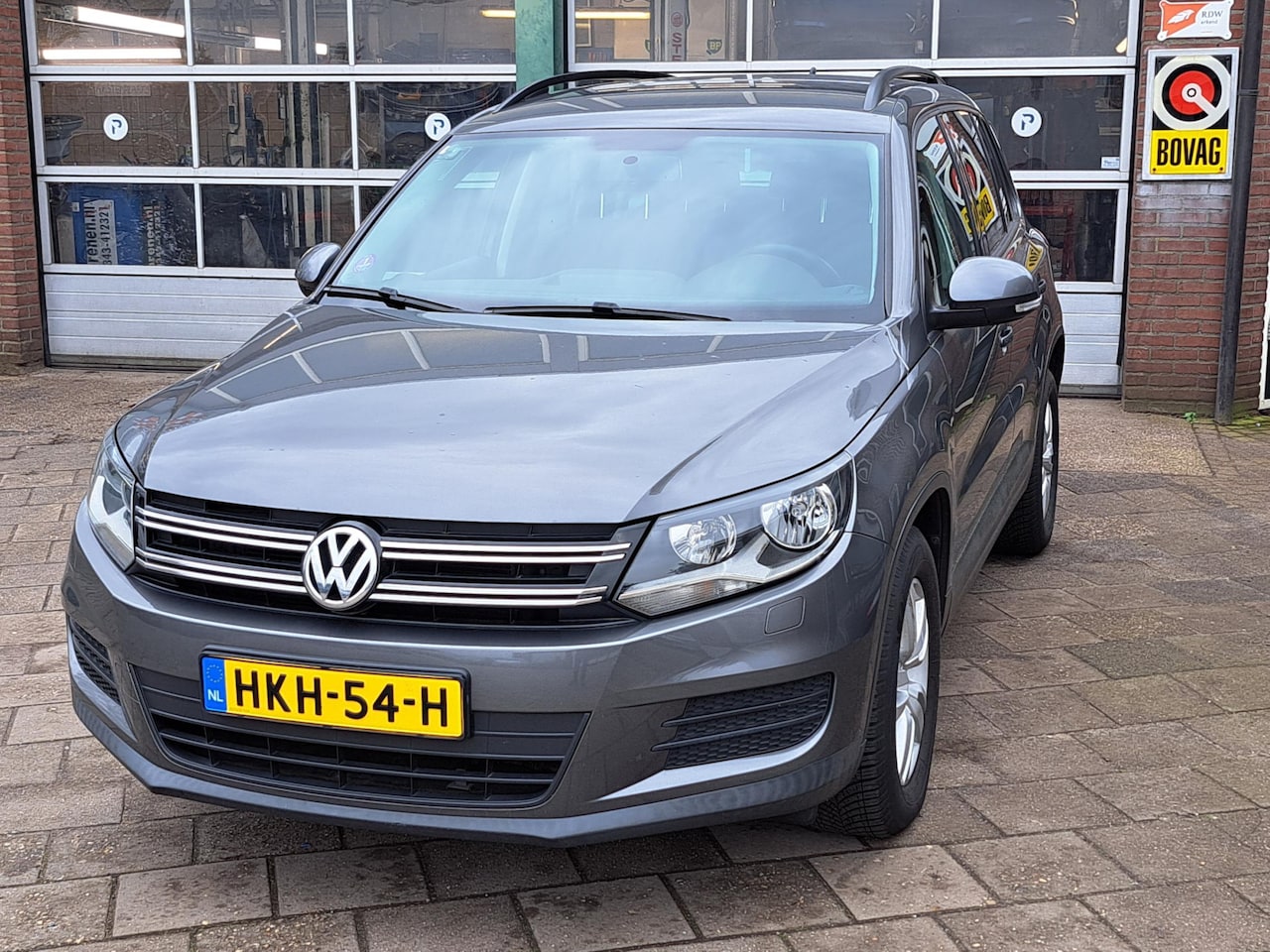 Volkswagen Tiguan - 1.4 TSI Comfort&Design Edition - AutoWereld.nl