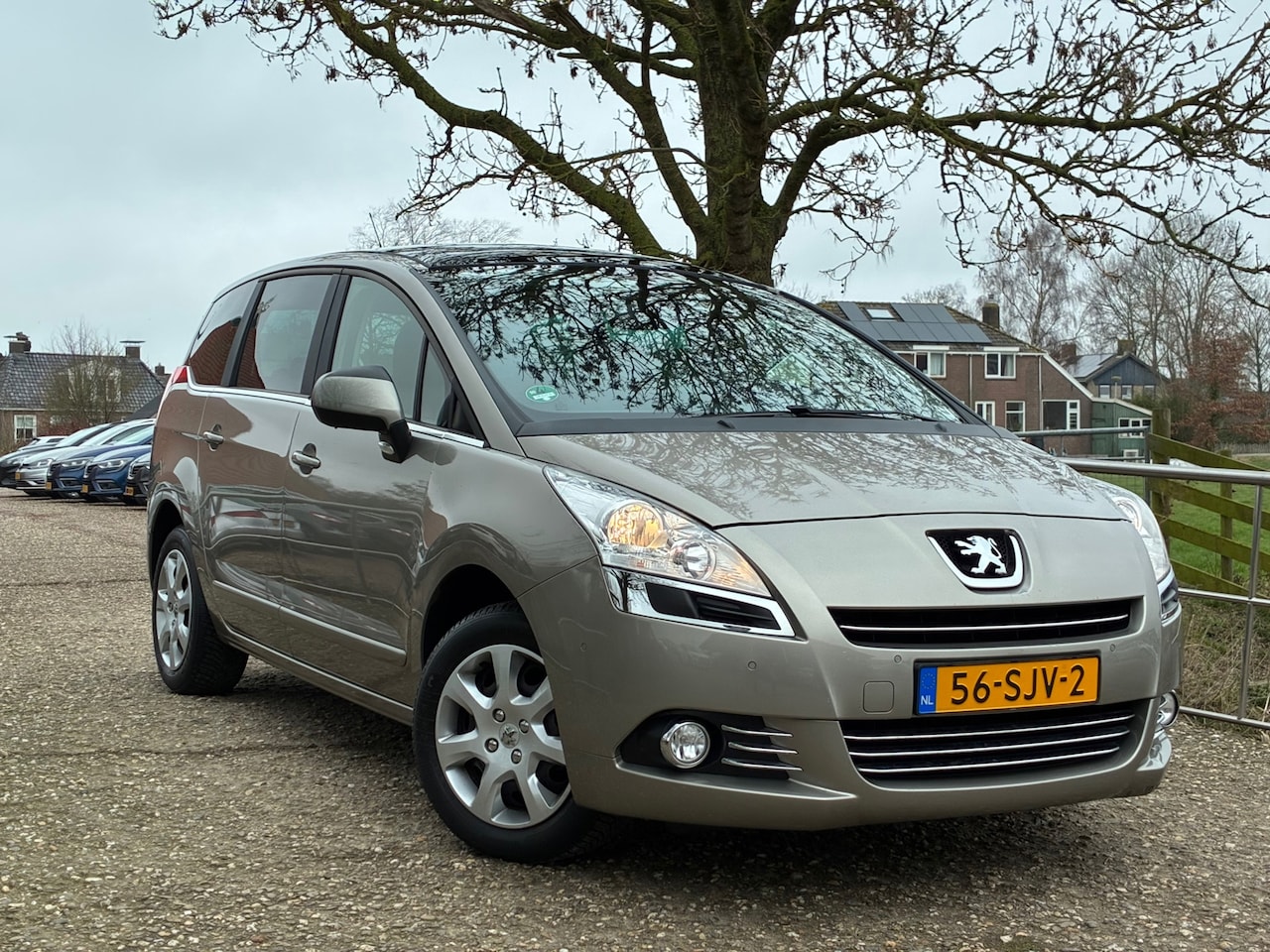 Peugeot 5008 - 1.6 VTi ST 5p. | NAP | Navi + Clima + Cruise nu €7.450,-!!! - AutoWereld.nl