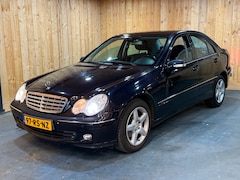 Mercedes-Benz C-klasse - 220 CDI Avantgarde Automaat Facelift Sport Edition