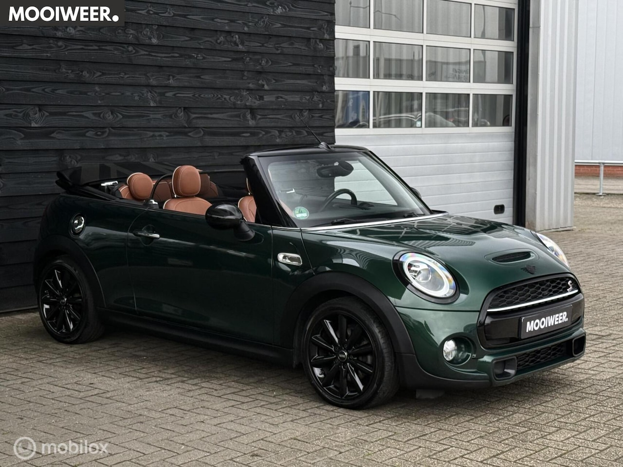 MINI Cabrio - 2.0 Cooper S Chili | Leder | Automaat | LED | HK - AutoWereld.nl