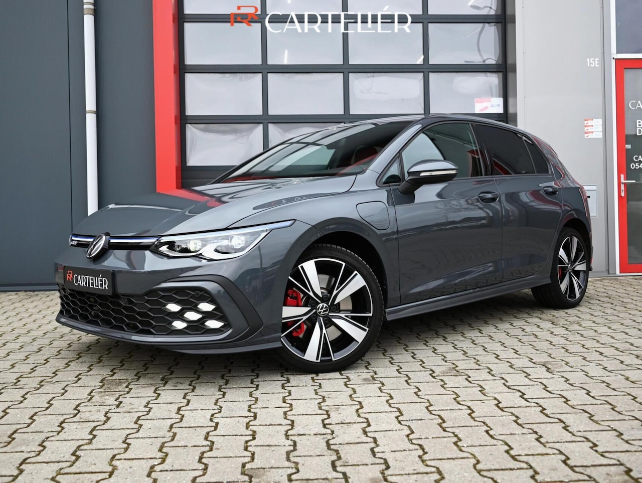 Volkswagen Golf - 1.4 eHybrid GTE 245PK | Carplay | Stoel & Stuurwielverwarming | Camera | Matrix IQ Led | A - AutoWereld.nl