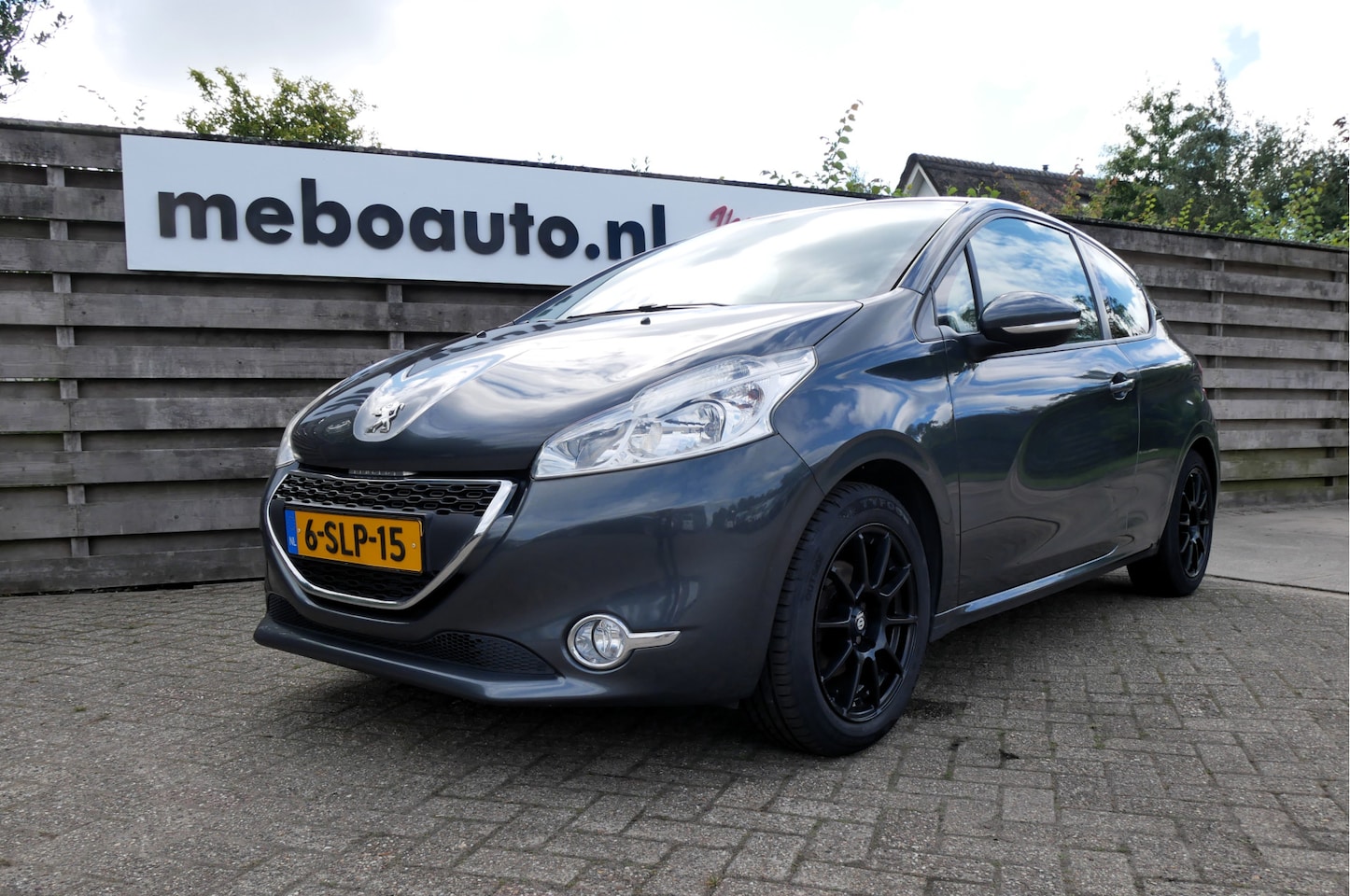 Peugeot 208 - 1.2 VTi Active 3 drs trekhaak - AutoWereld.nl