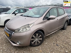 Peugeot 208 - | 2013 | 1.4 e-HDi Active | Export en Handel | MOTOR PROBLEM