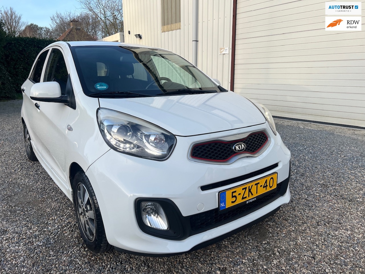 Kia Picanto - 1.0 CVVT X-treme LEER.CLIMA.LED.NAP! - AutoWereld.nl