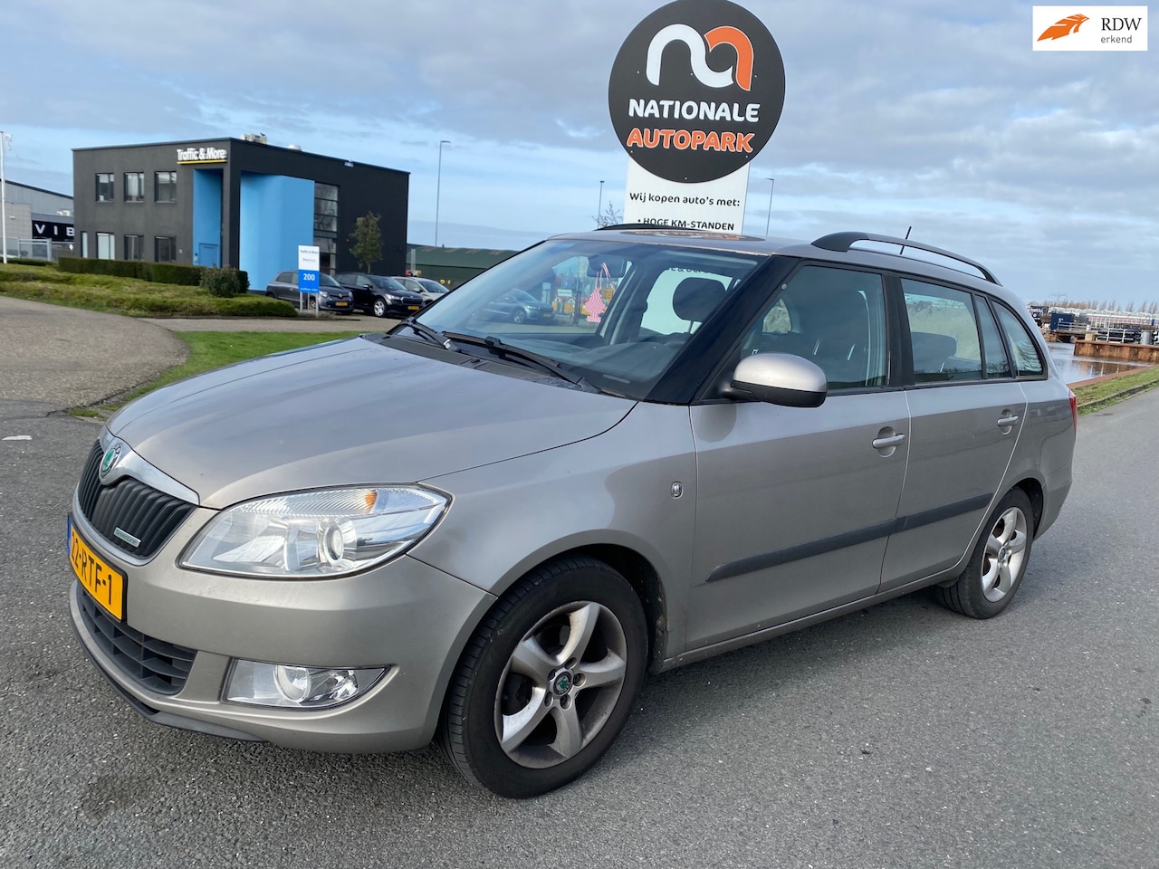 Skoda Fabia Combi - | 2011 | 1.2 TDI Greenline | Top Auto | APK - AutoWereld.nl