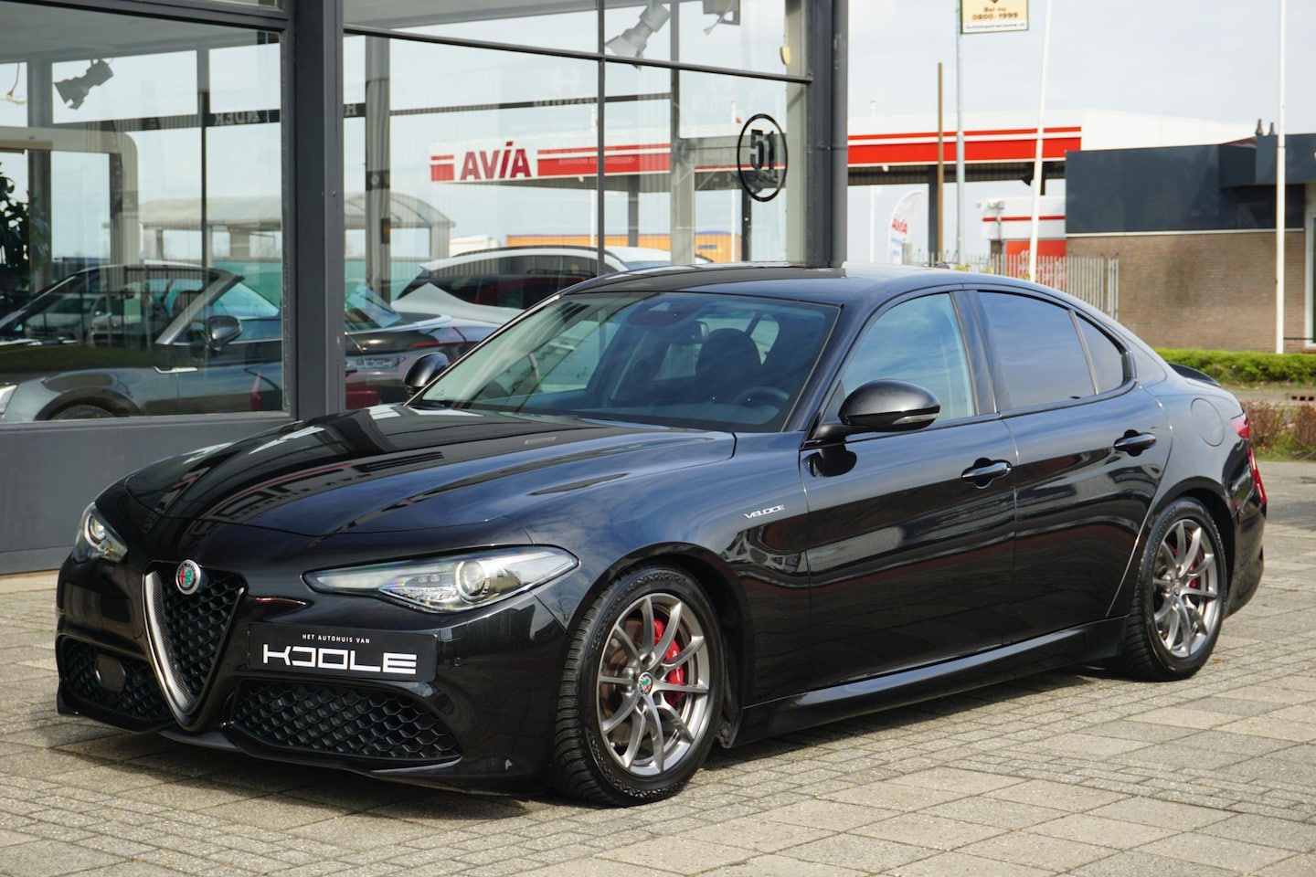 Alfa Romeo Giulia - 2.0 T AWD Veloce | Carbon | Carplay | milano edition - AutoWereld.nl
