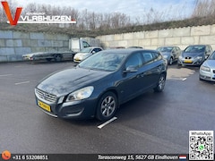Volvo V60 - 1.6 T3 Kinetic | Climate | Cruise | Navi |