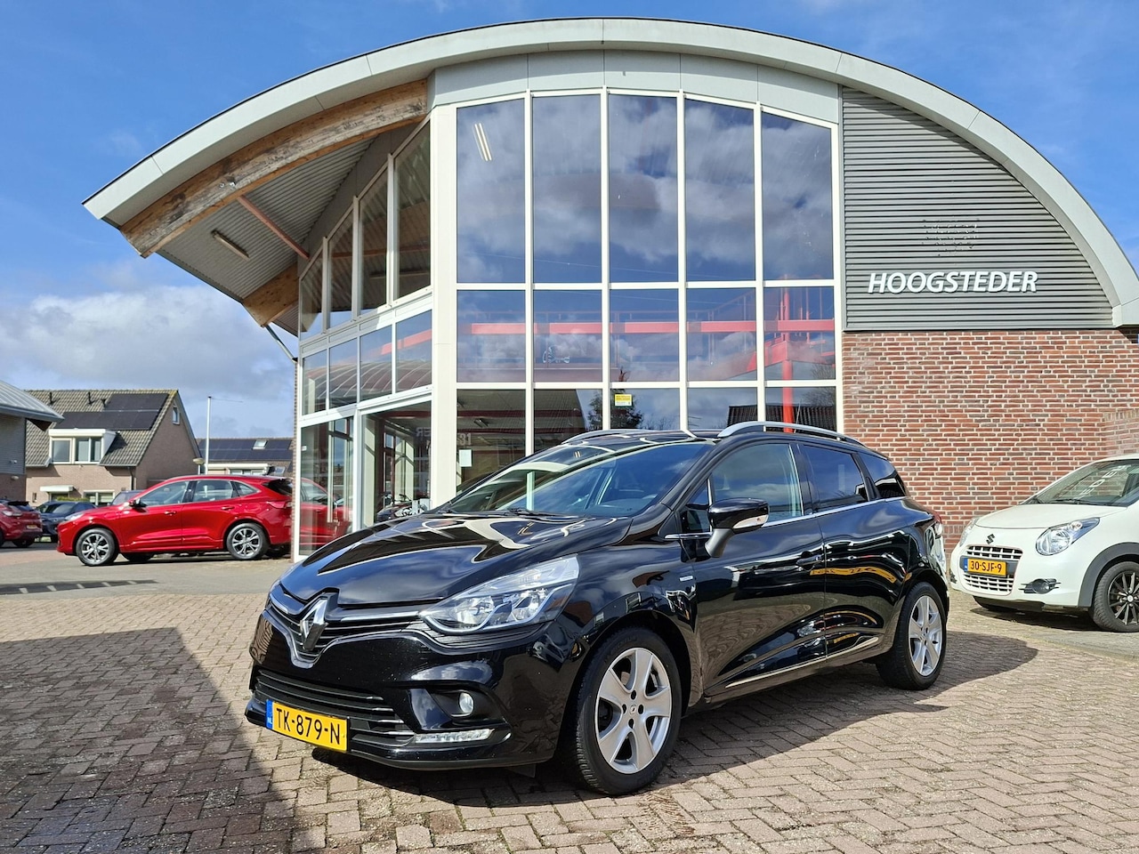 Renault Clio Estate - 0.9 TCe Limited 0.9 TCe Limited, cruise, navi, Pdc - AutoWereld.nl