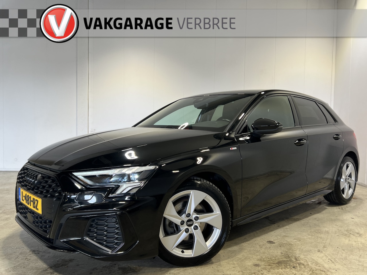 Audi A3 Sportback - 30 TFSI S edition | Navigatie/Android/Apple Carplay | LM Velgen 17" | Cruise Control | Air - AutoWereld.nl
